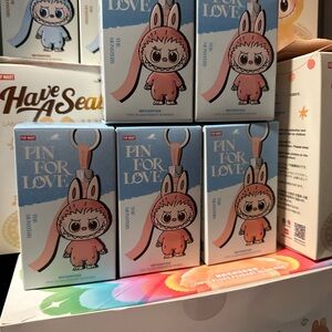 Pop Mart Pin for Love Keychain